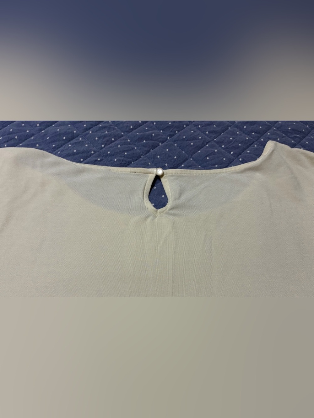 Talbots Cream Long Sleeve Ruched Top - Picture 6 of 6